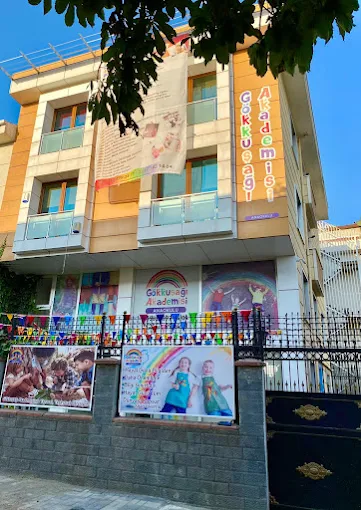Gökkuşağı Akademisi anaokulu binası dış görünüm